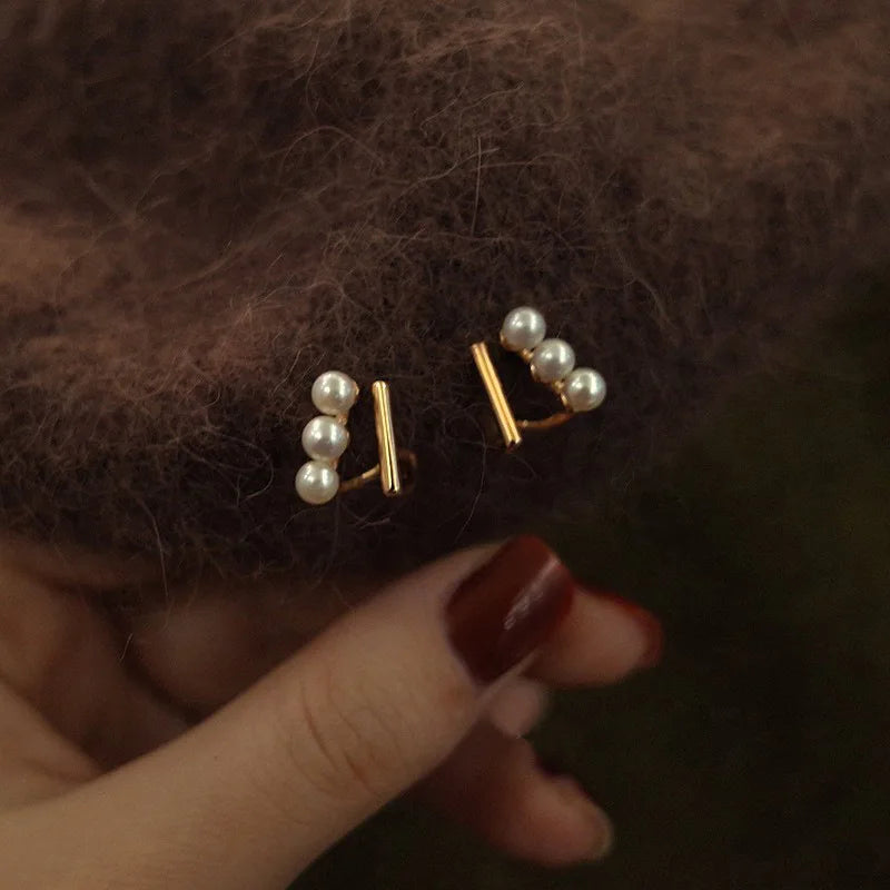 S925 Sterling Silver Pearl Stud Earrings