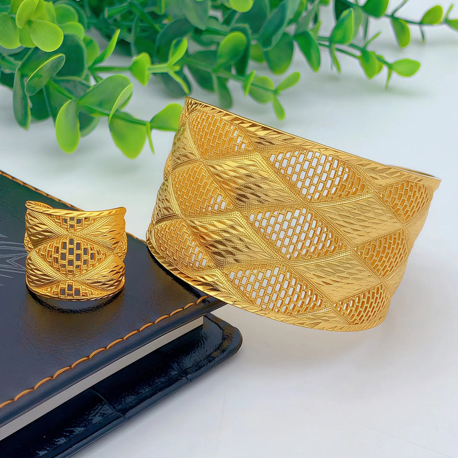 Dubai Gold Bangle & Ring Set