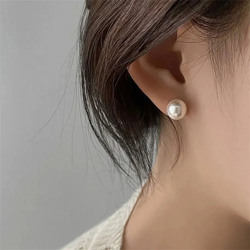 Rio Sterling Silver Freshwater Pearl Stud Earrings