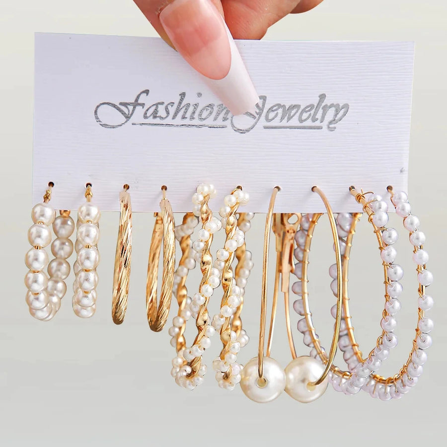 Pearl & Gold Round Earring Set